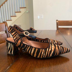 Matiko Tiger Print Wedge